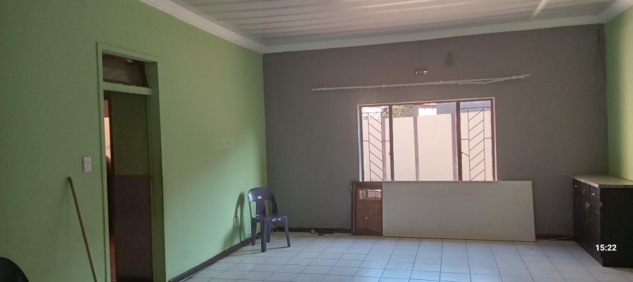 3 Bedroom Property for Sale in Geelhoutpark North West